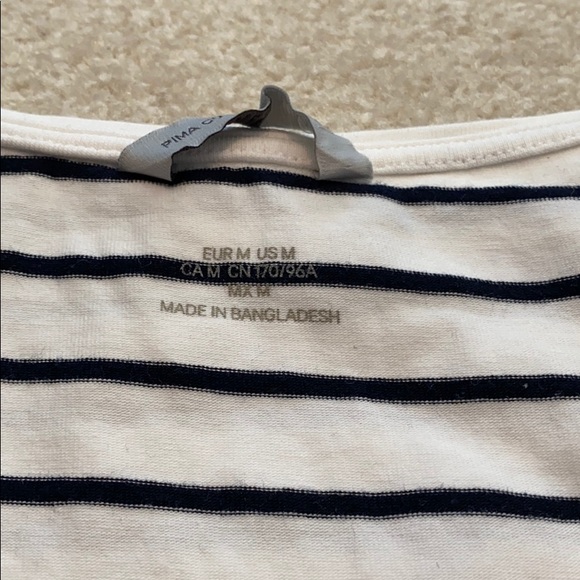 🔥3/$10🔥 GUC basic tanks from H&M - Picture 2 of 10